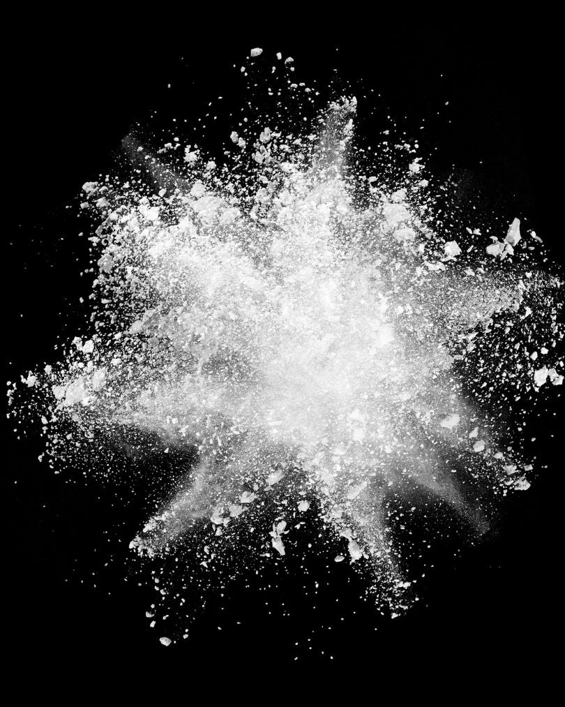 creatine powder.jpg__PID:71e432f5-bd73-4205-8405-49f503a83d7e